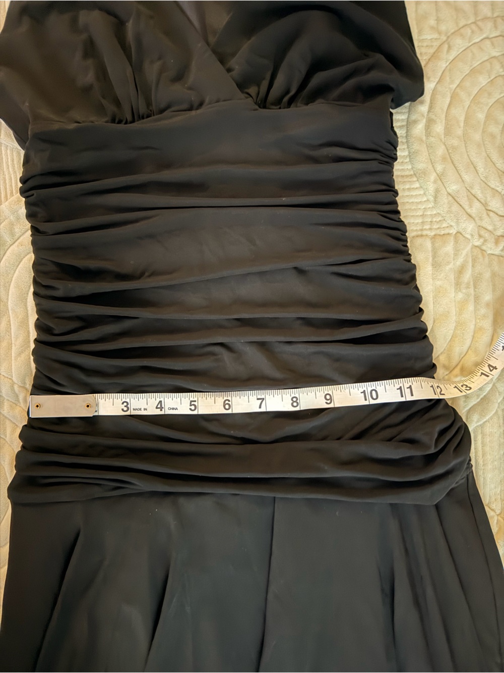 BCBGMaxAzria Black Ruched V-Neck Midi Dress - Picture 5 of 6